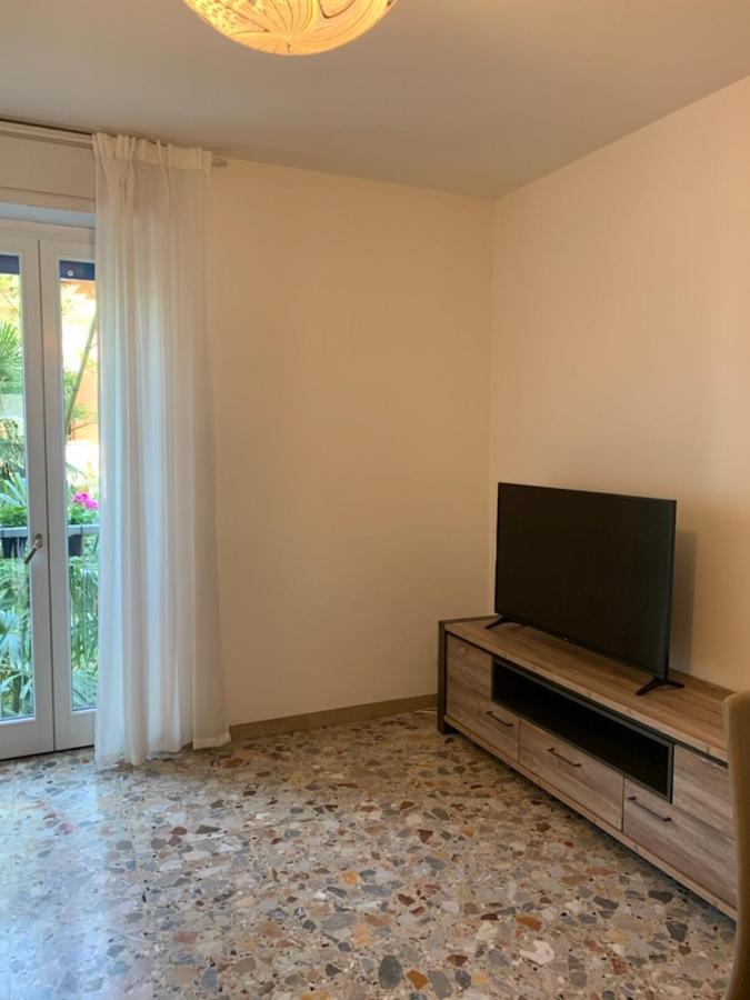 Casa Dante Apartment Рива дел Гарда Екстериор снимка
